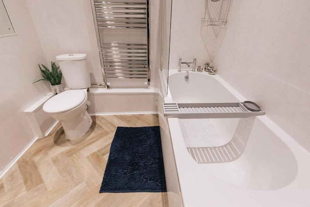 Grove House No.07 - Luxury Apartment Close To The Llandudno Beach Экстерьер фото