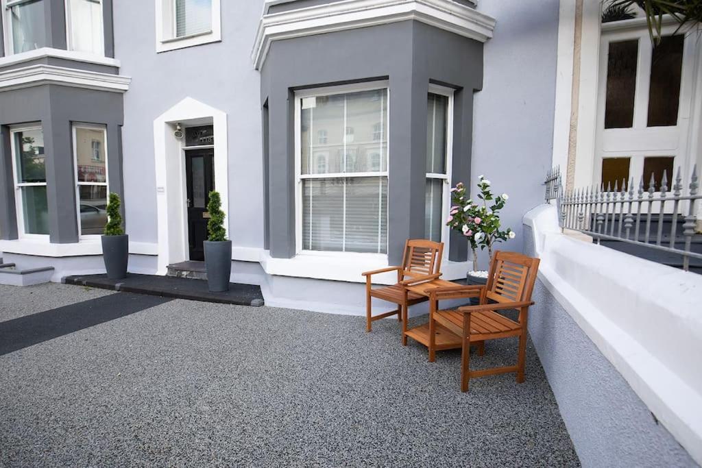Grove House No.07 - Luxury Apartment Close To The Llandudno Beach Экстерьер фото